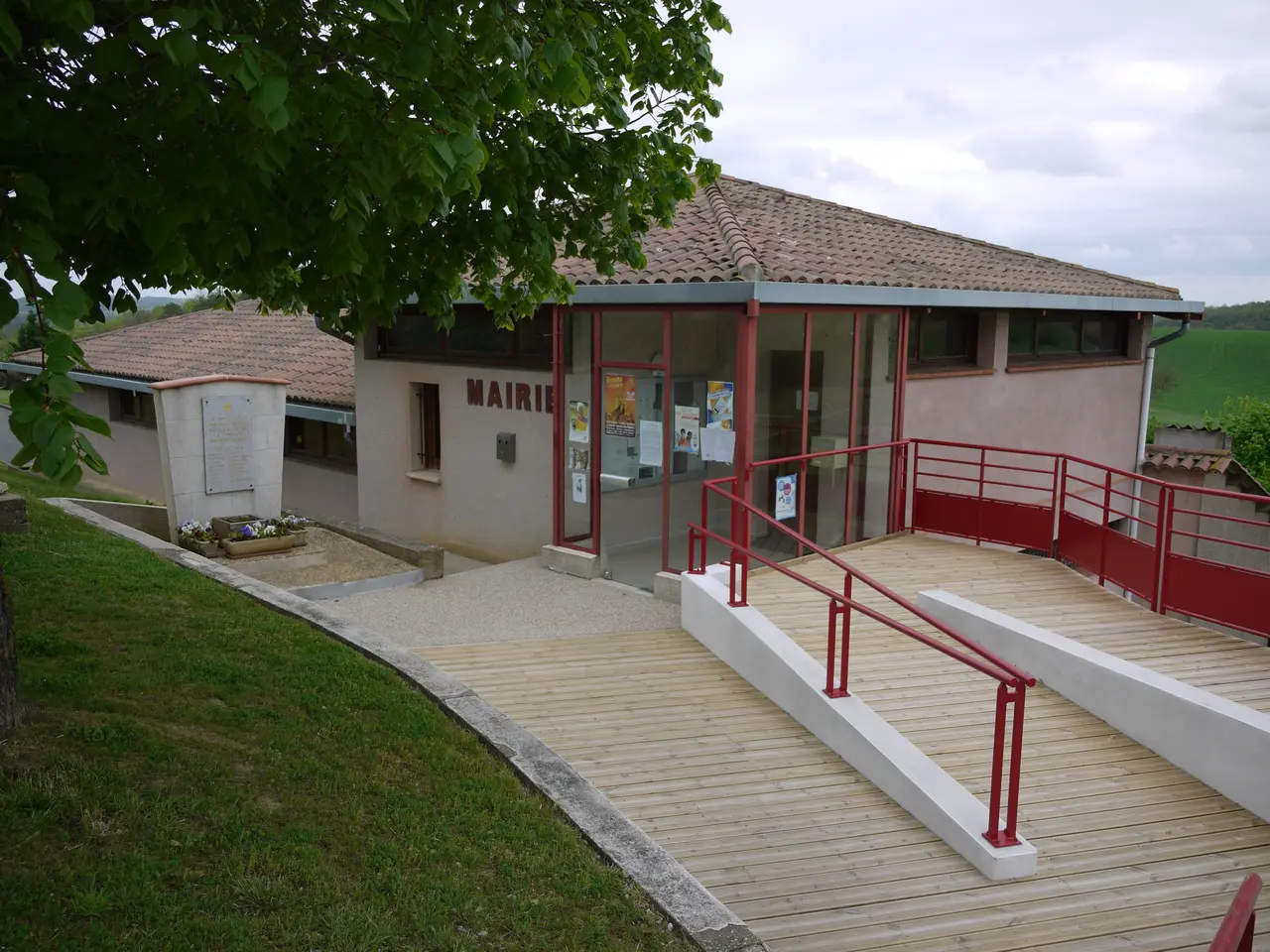 Lasseube-Propre - Mairie