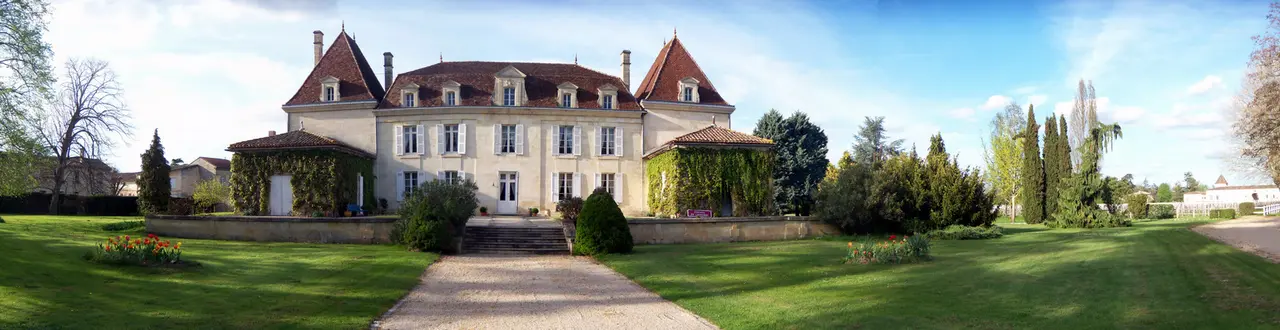 File:Château de Lavagnac.JPG