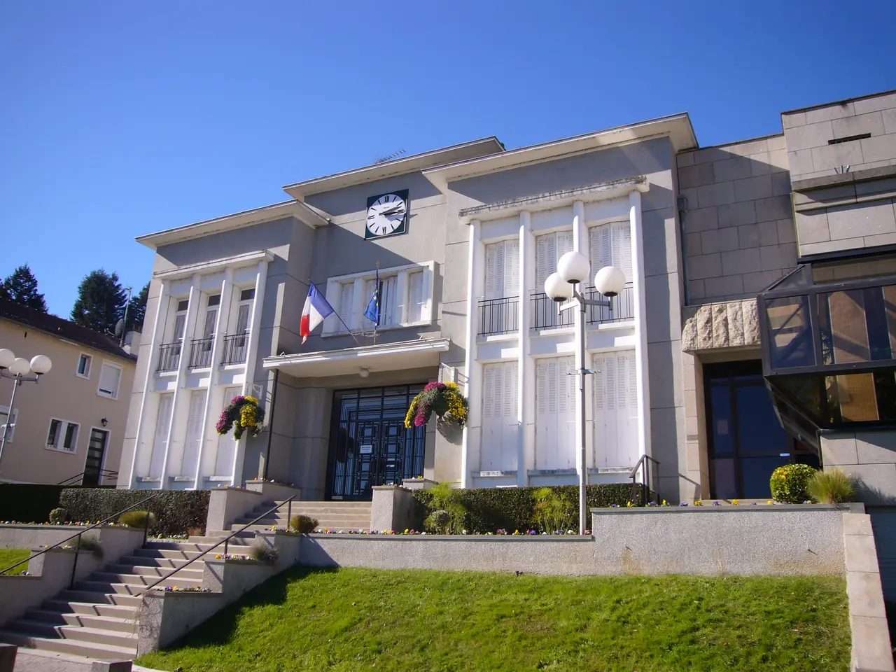 Mairie Le Palais-sur-Vienne