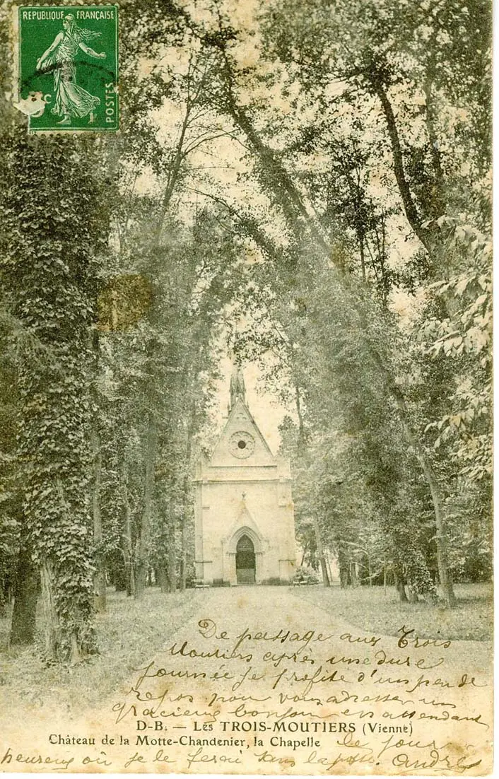 Les Trois-Moutiers - Château de la Mothe-Chandeniers - La Chapelle