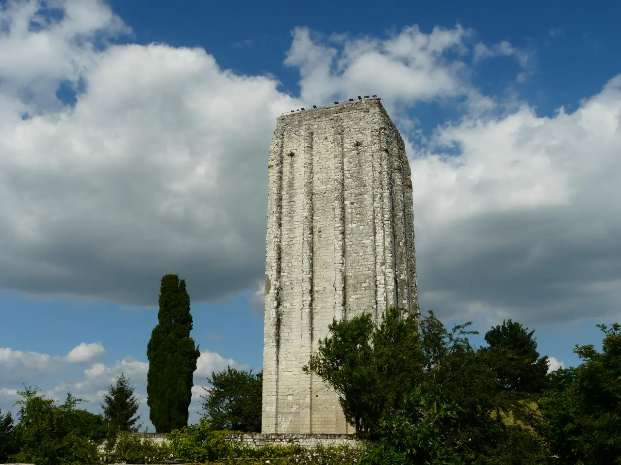Loudun tour carrée (8)