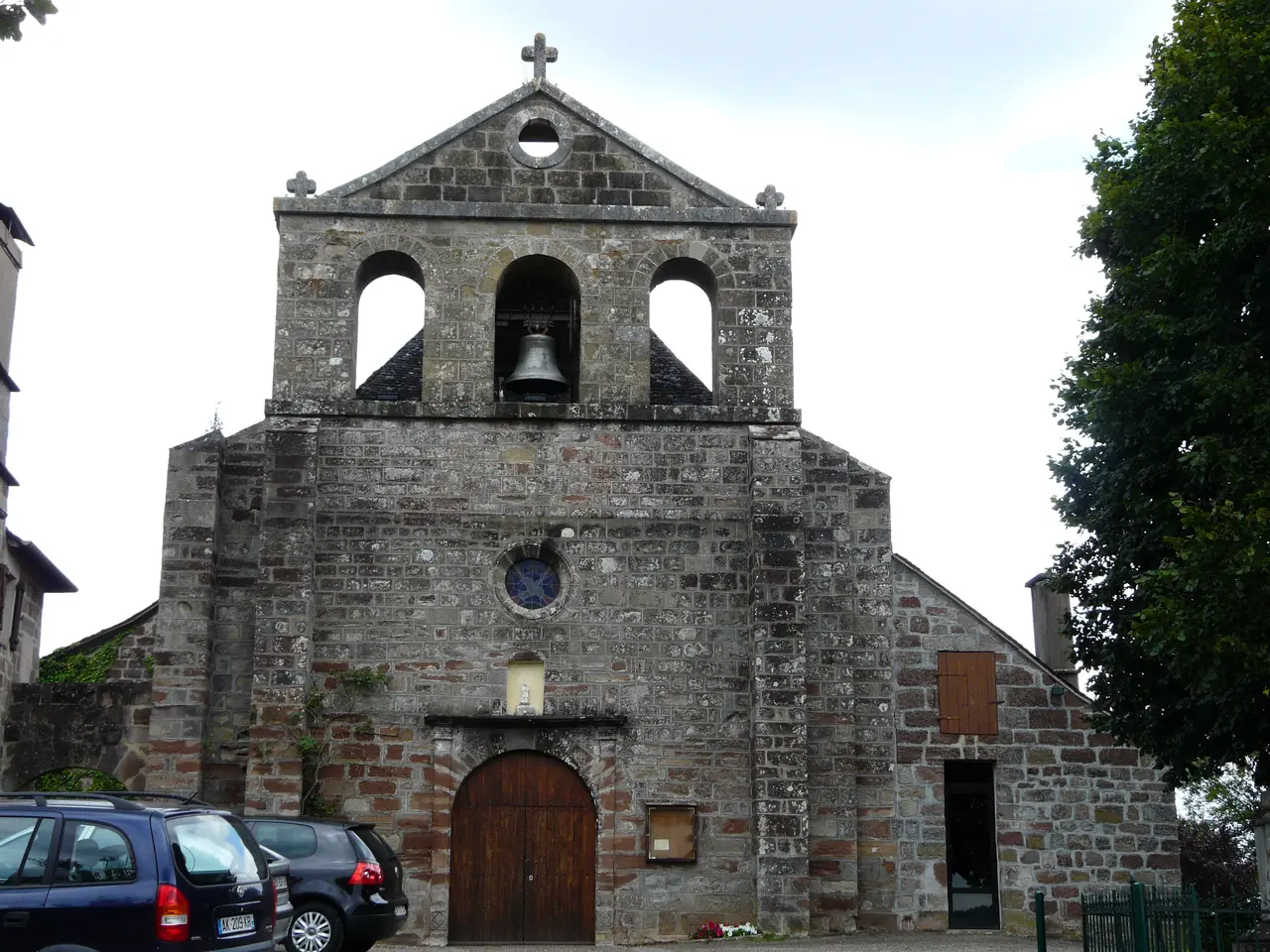 Mansac église clocher-mur