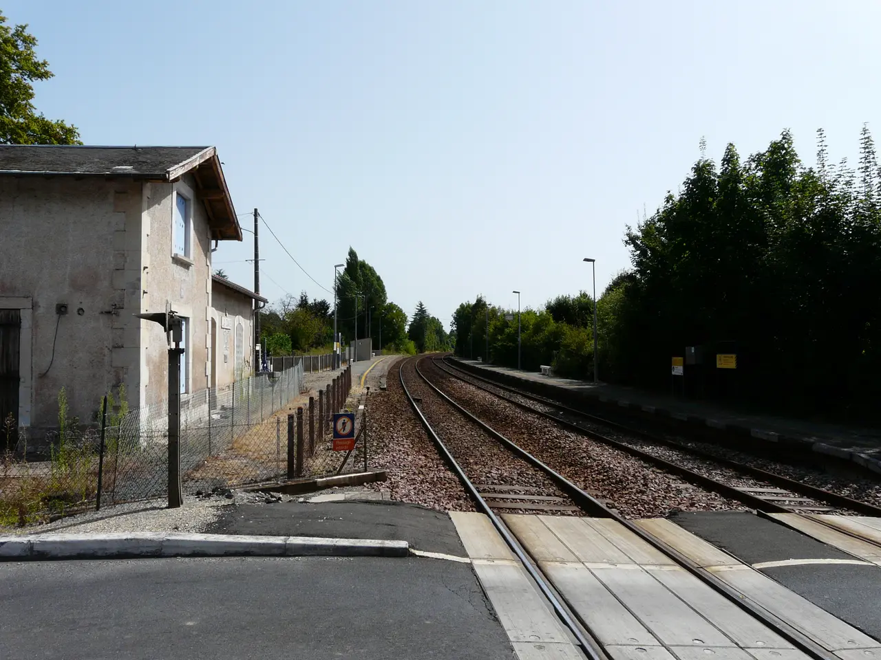 Marsac-sur-l'Isle gare de la Cave (1)
