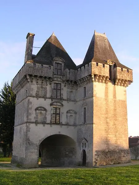 Matha chateau