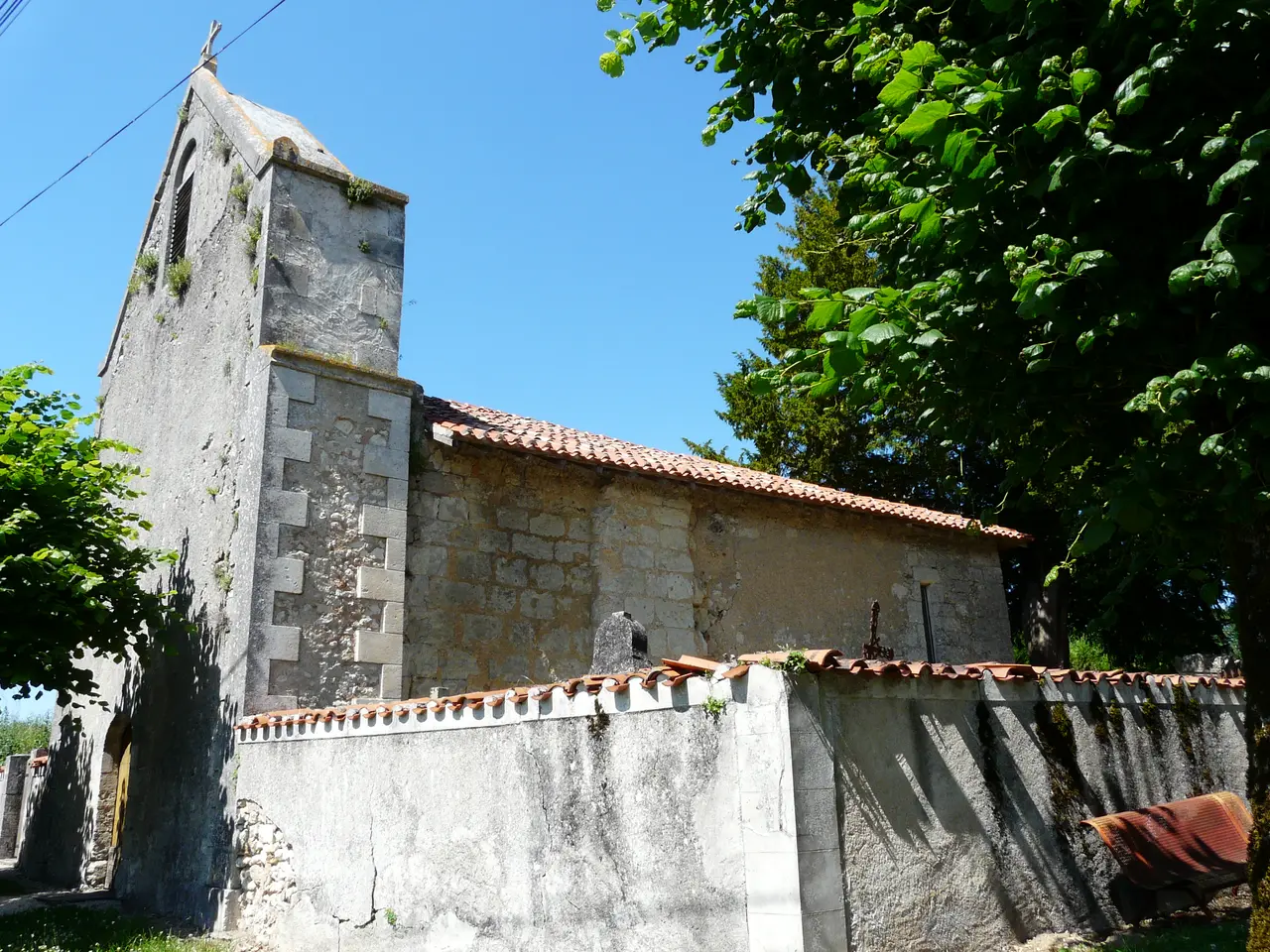 Mensignac Chantegéline église