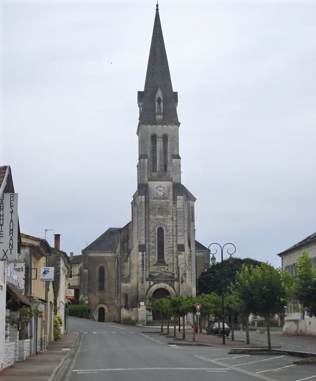 Mussidan (Dordogne, Fr), église paroissiale