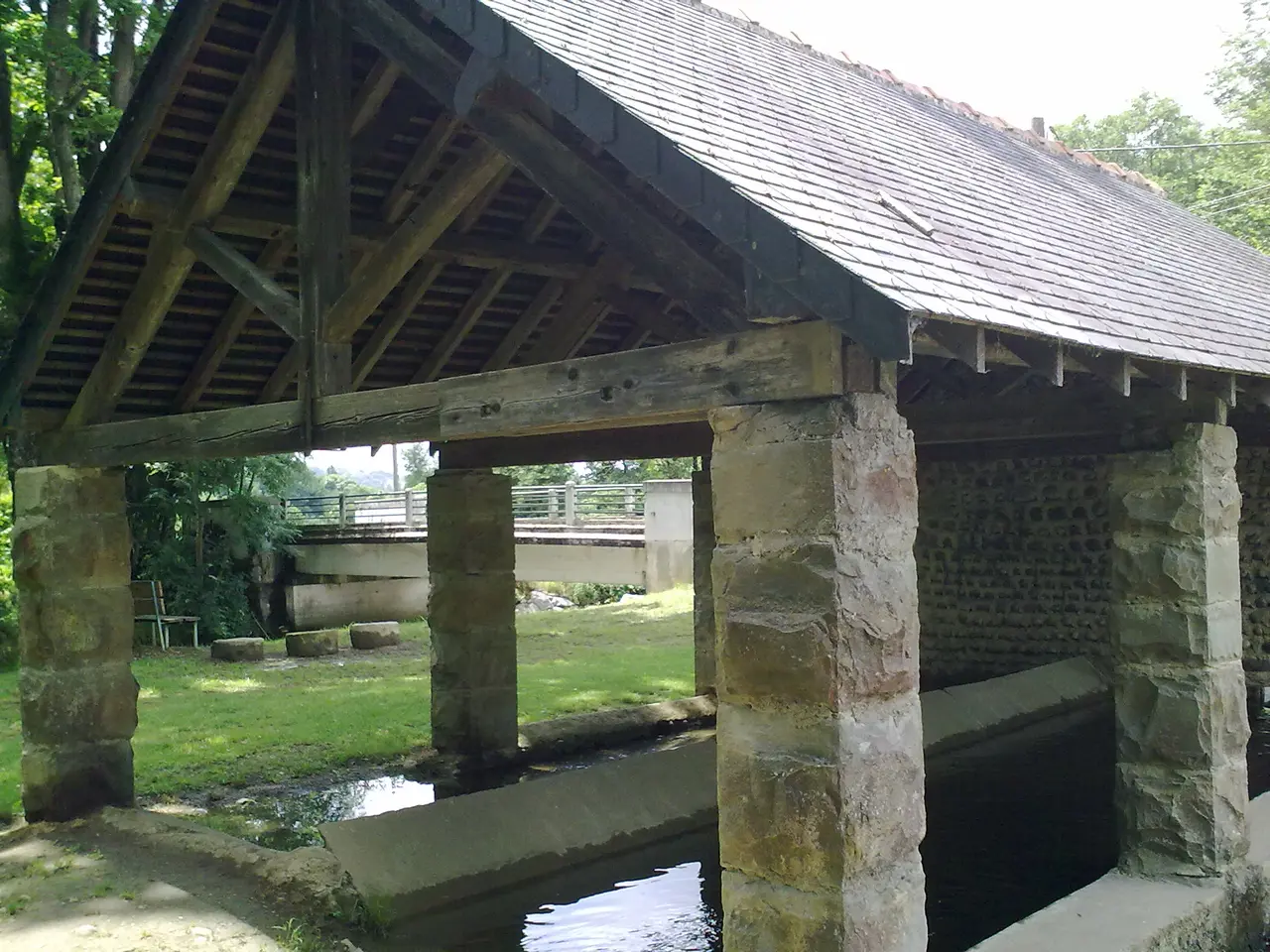 Nousty, un lavoir vue 3