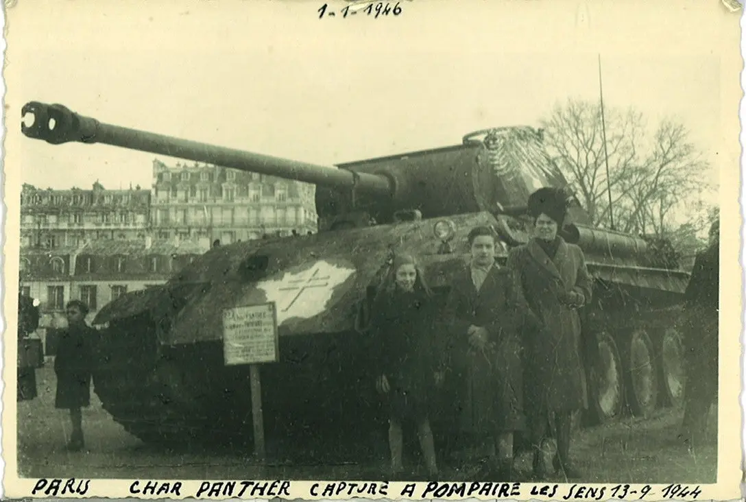 Paris char panther capture a Pompaire les Sens 13-9-1944, asset J1YF8UeUBjbIKjRXYfzJzK9F