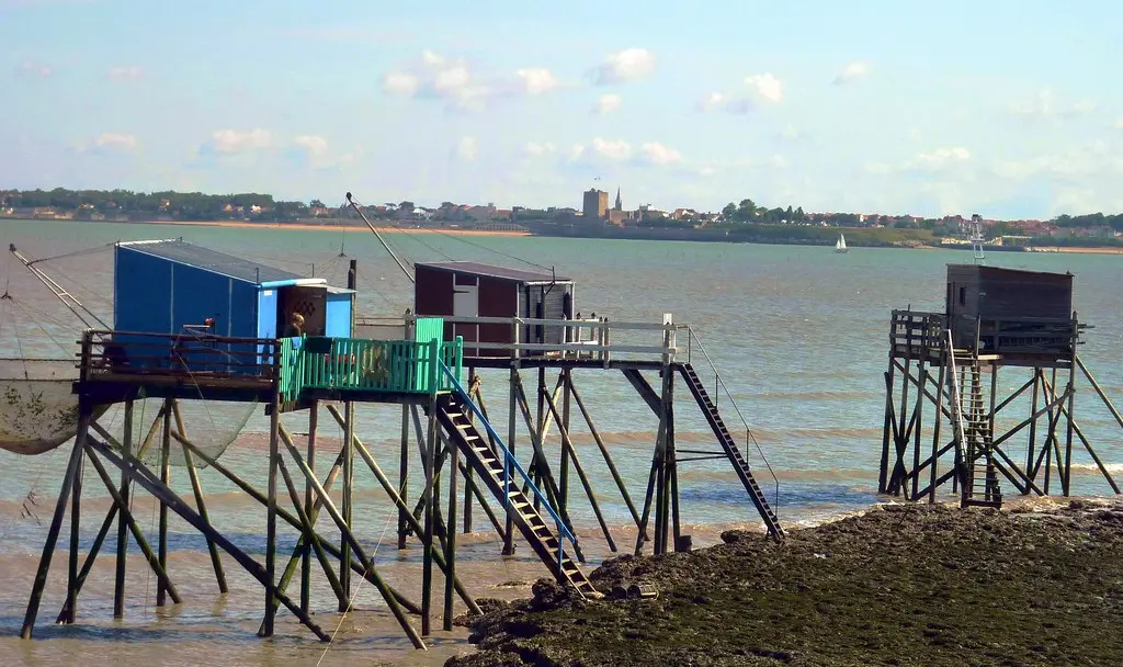 Ile Madame, Port des Barques, et vue sur la ville de Fouras