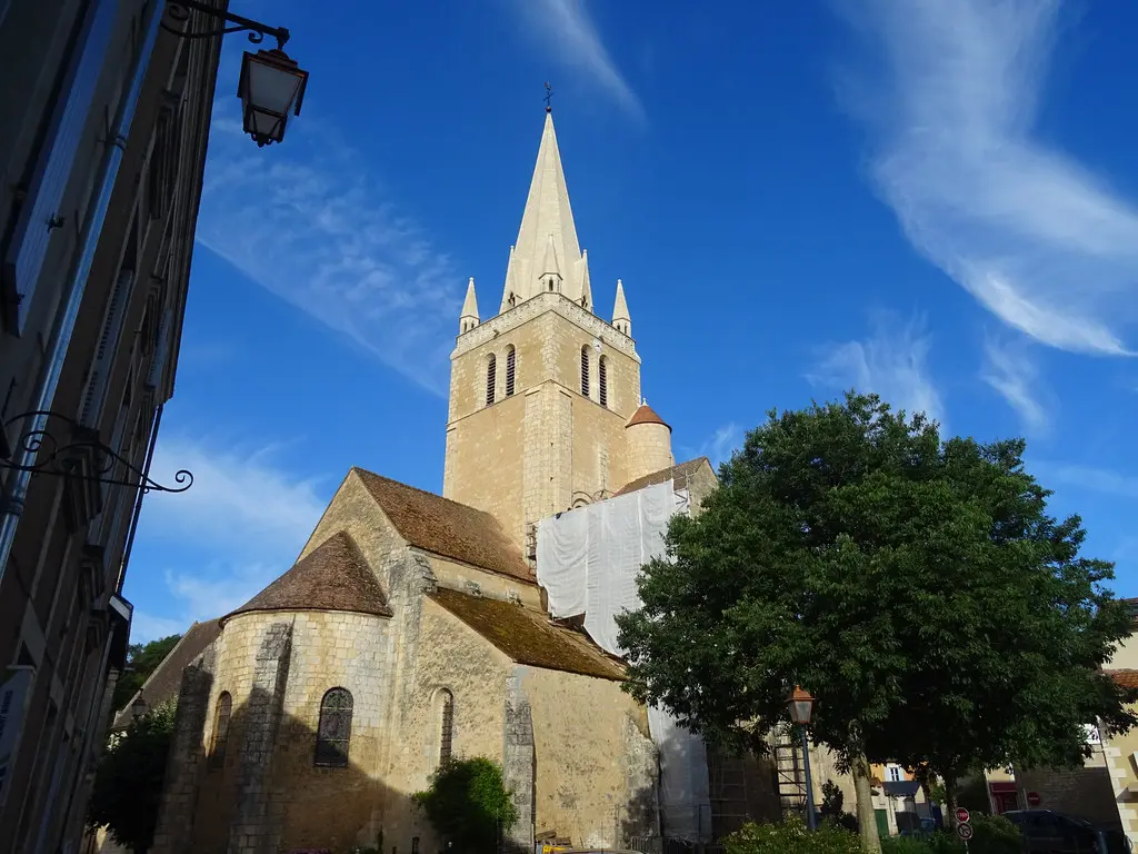 Abbaye Saint-Benoît de Quinçay, située sur la commune de St-Benoit, à 5km au sud de Poitiers, Vienne