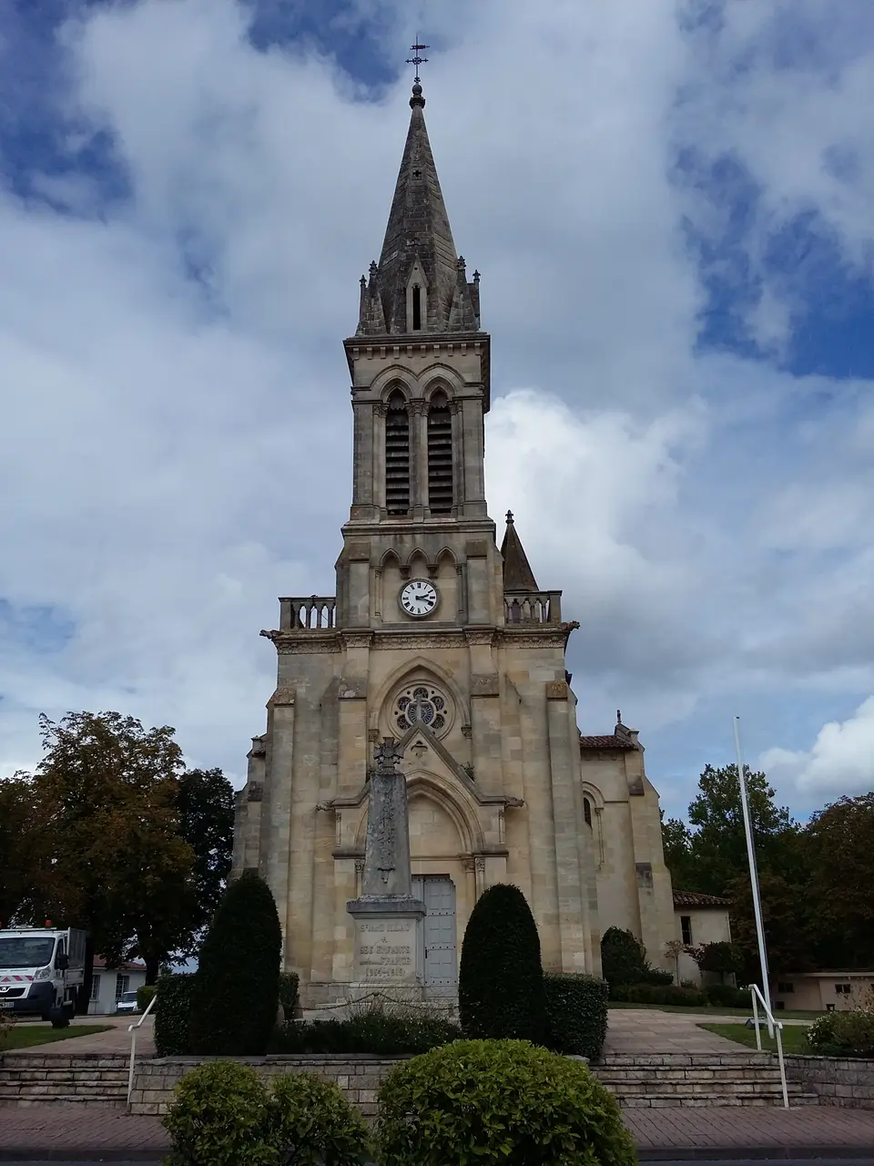 Saint-Jean-d'Illac - Eglise
