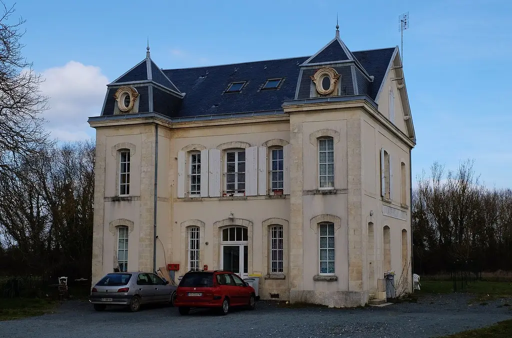 Ancienne gare de Saint Laurent de la Prée-Fouras les bains