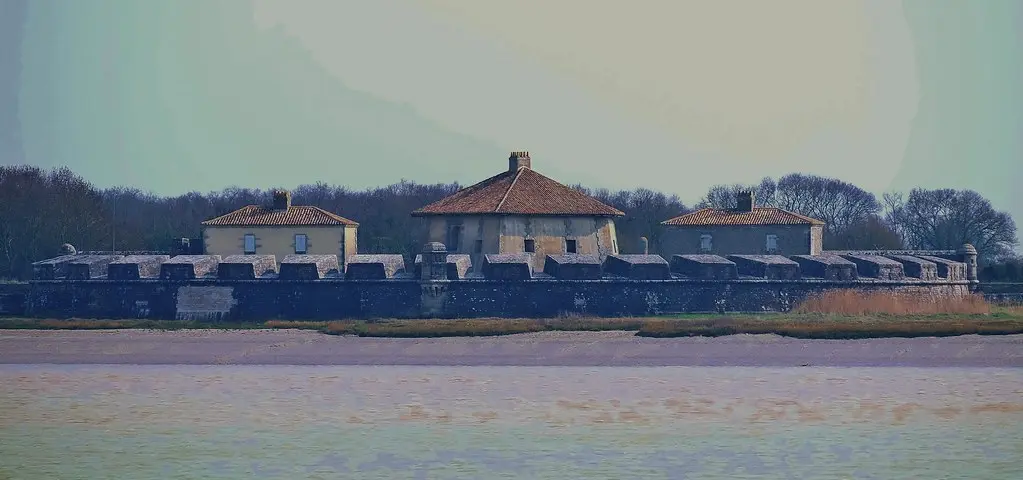 Saint Nazaire sur Charente, fort Lupin