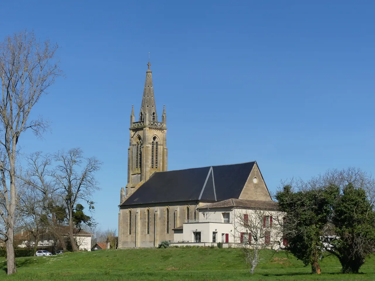Saint-Pierre-d'Eyraud église (2)