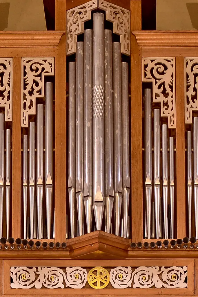 Orgue de l'église Saint-Vincent, Saint-Vincent-de-Tyrosse (détail de la signature)