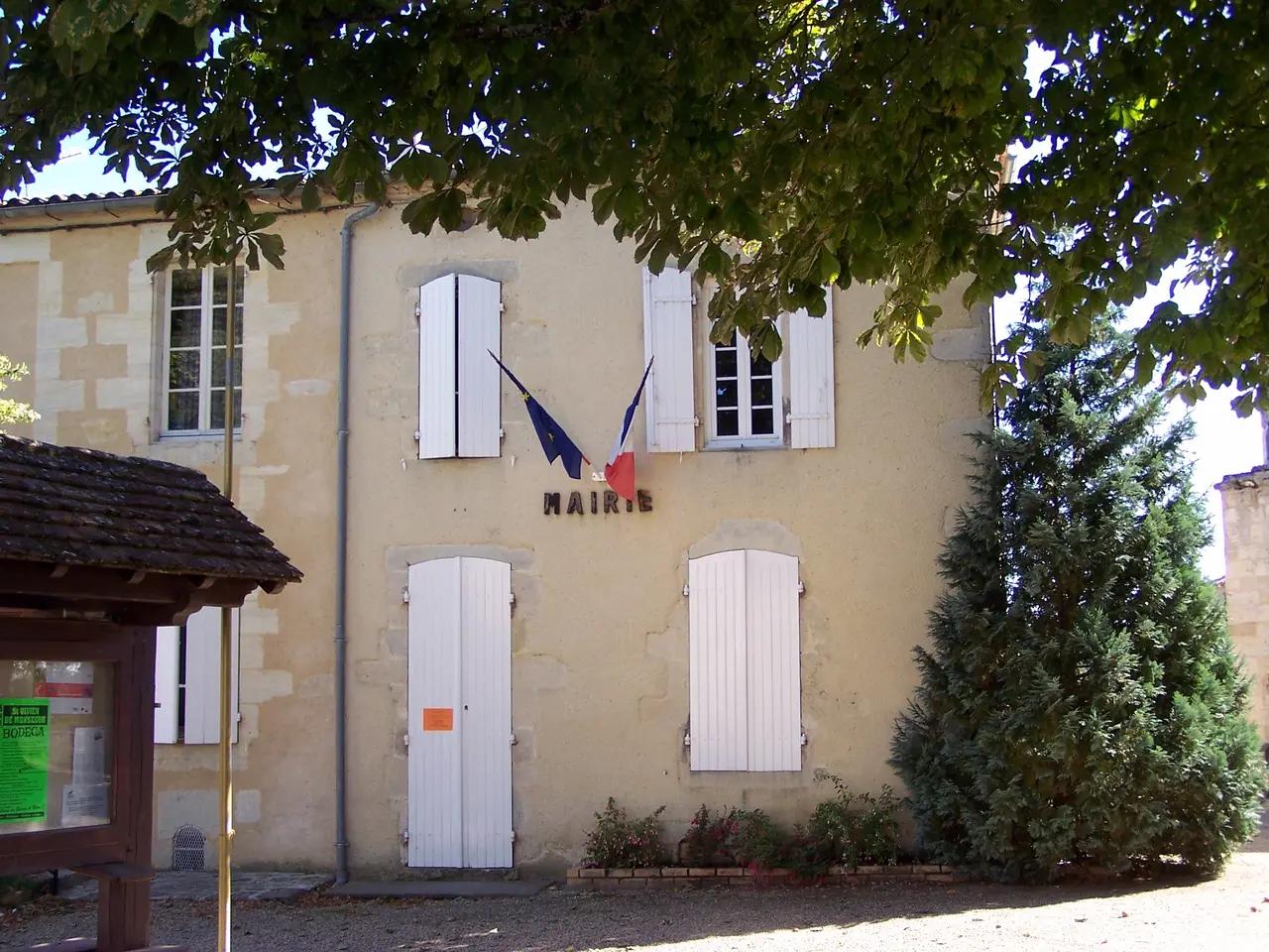 Saint-Vivien-de-Monségur Mairie