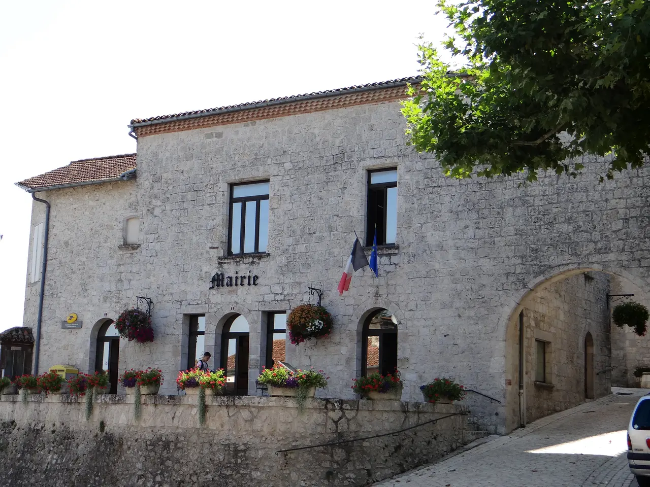 Sainte-Colombe-en-Bruilhois 03