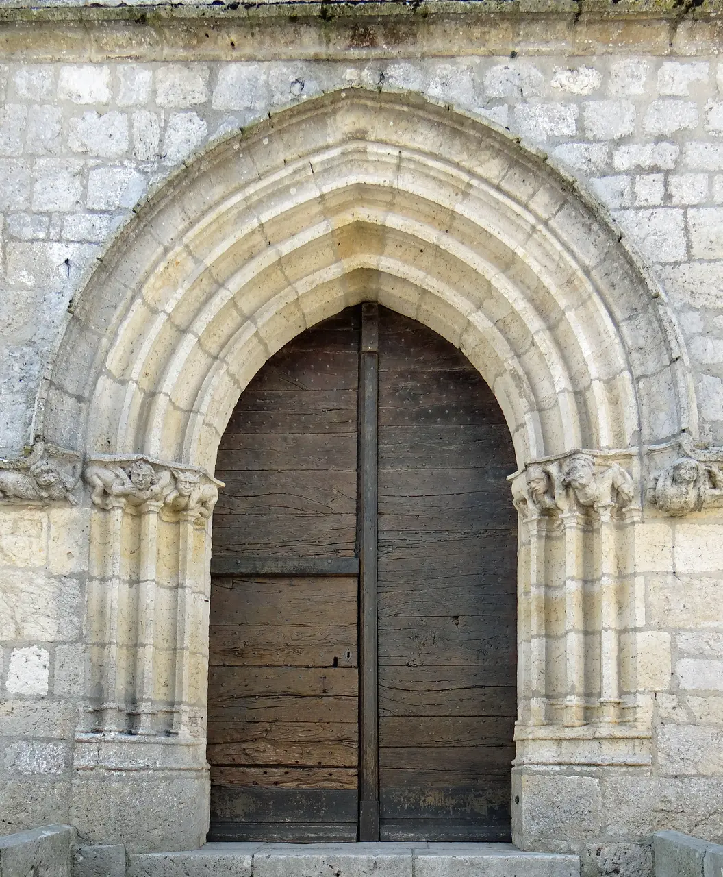 Sainte-Colombe-en-Bruilhois - Église Sainte-Colombe -3