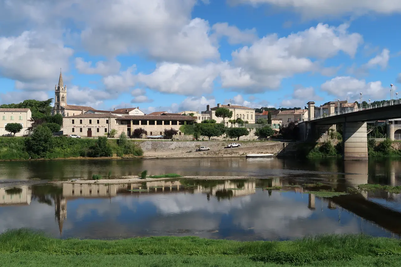 Port-Sainte-Foy vu depuis Sainte-Foy-la-Grande 13