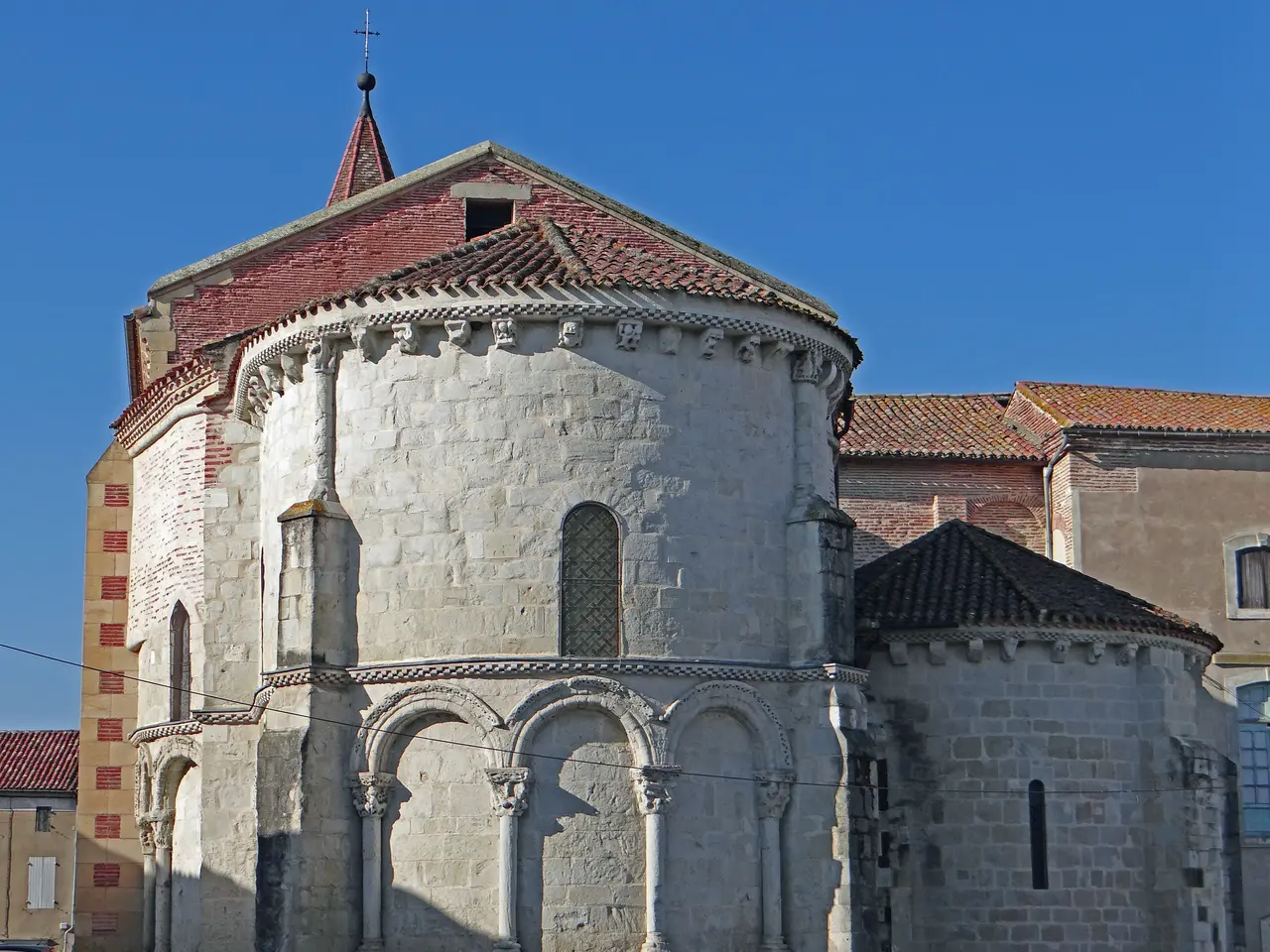 Sainte-Livrade-sur-Lot - Église Sainte-Livrade - Chevet -2