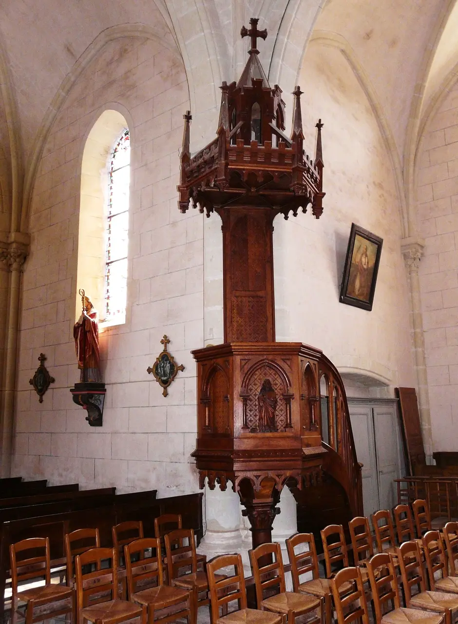 Sainte-Verge église chaire