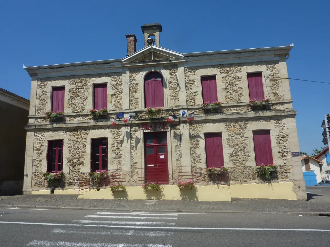 Souprosse-mairie2