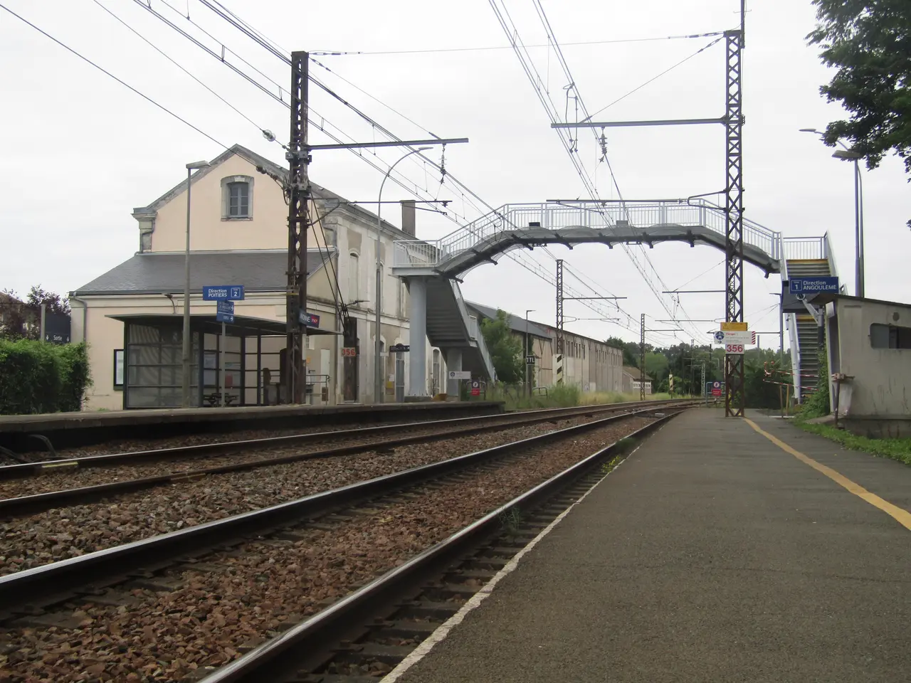 Gare de Vivonne