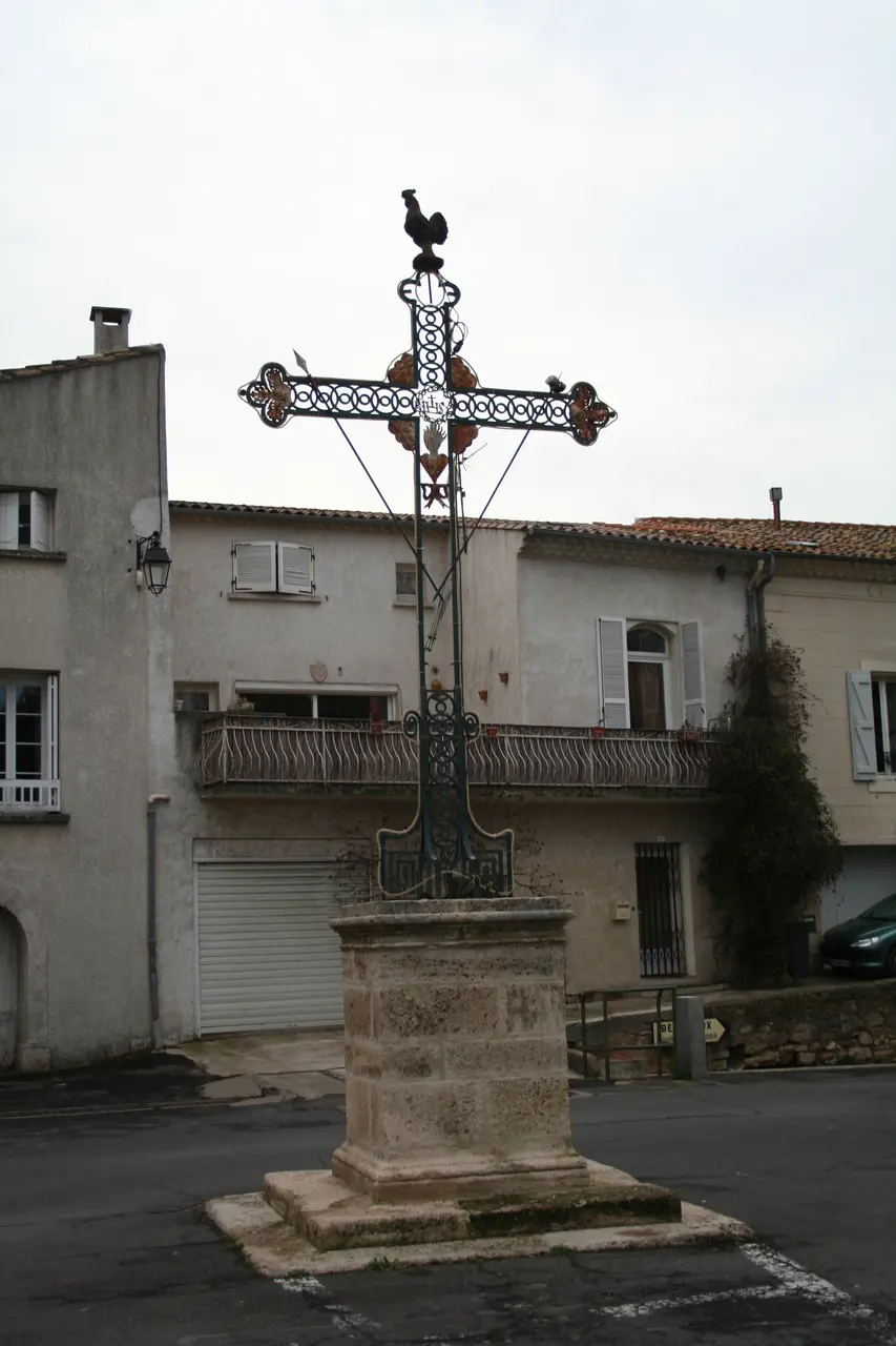 Alignan-du-Vent croix 1