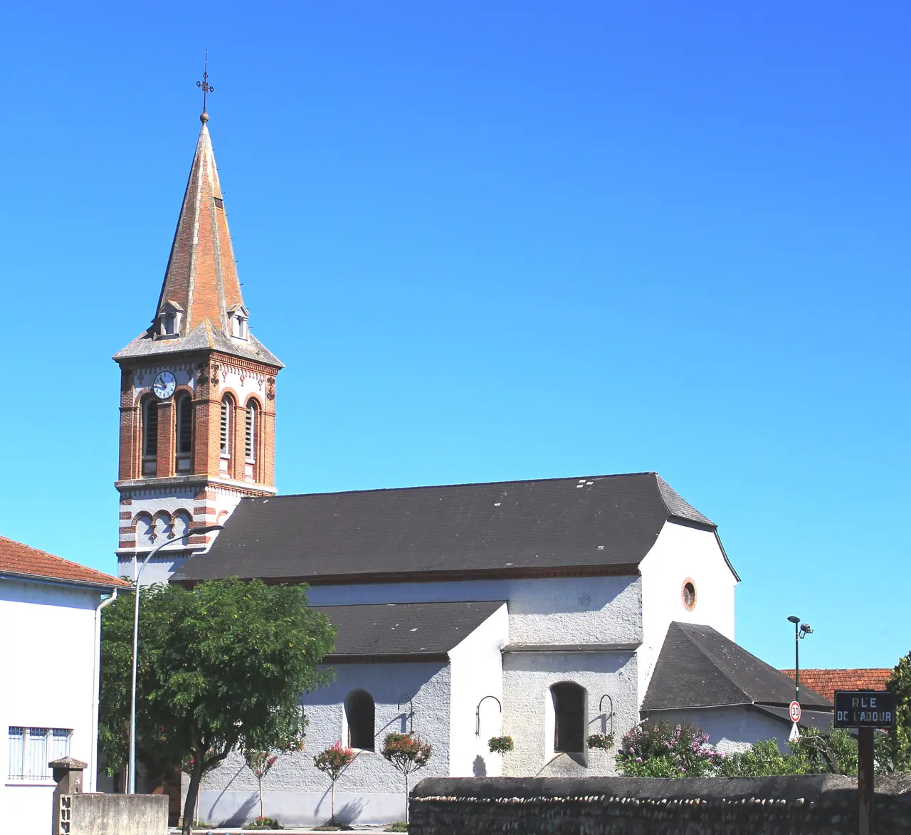 Église Saint-Martin de Bazet (Hautes-Pyrénées) 2