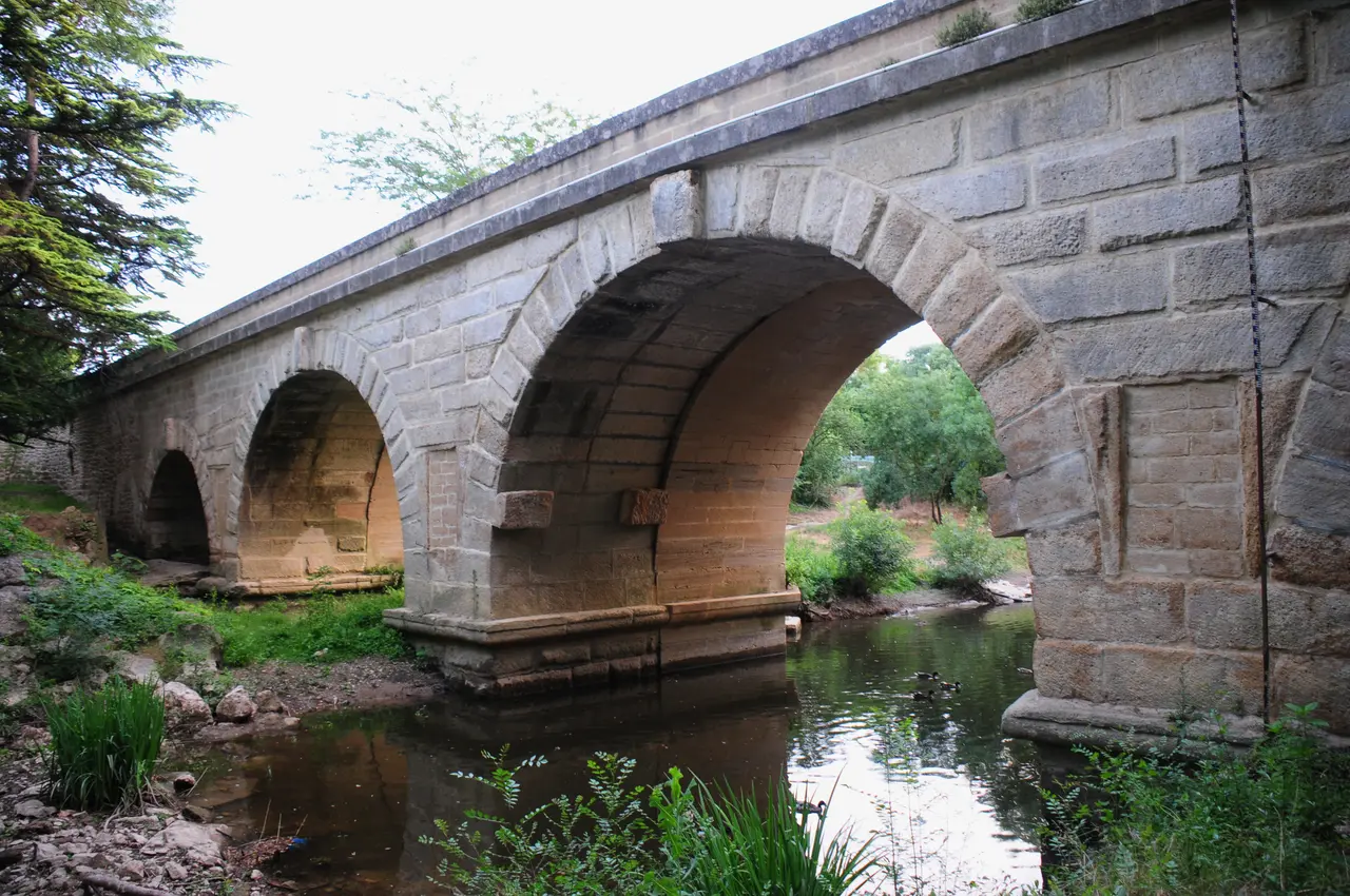 Old Roman bridge at Boisseron, widened by a newer one, but the old is still in use for heavy traffic - panoramio