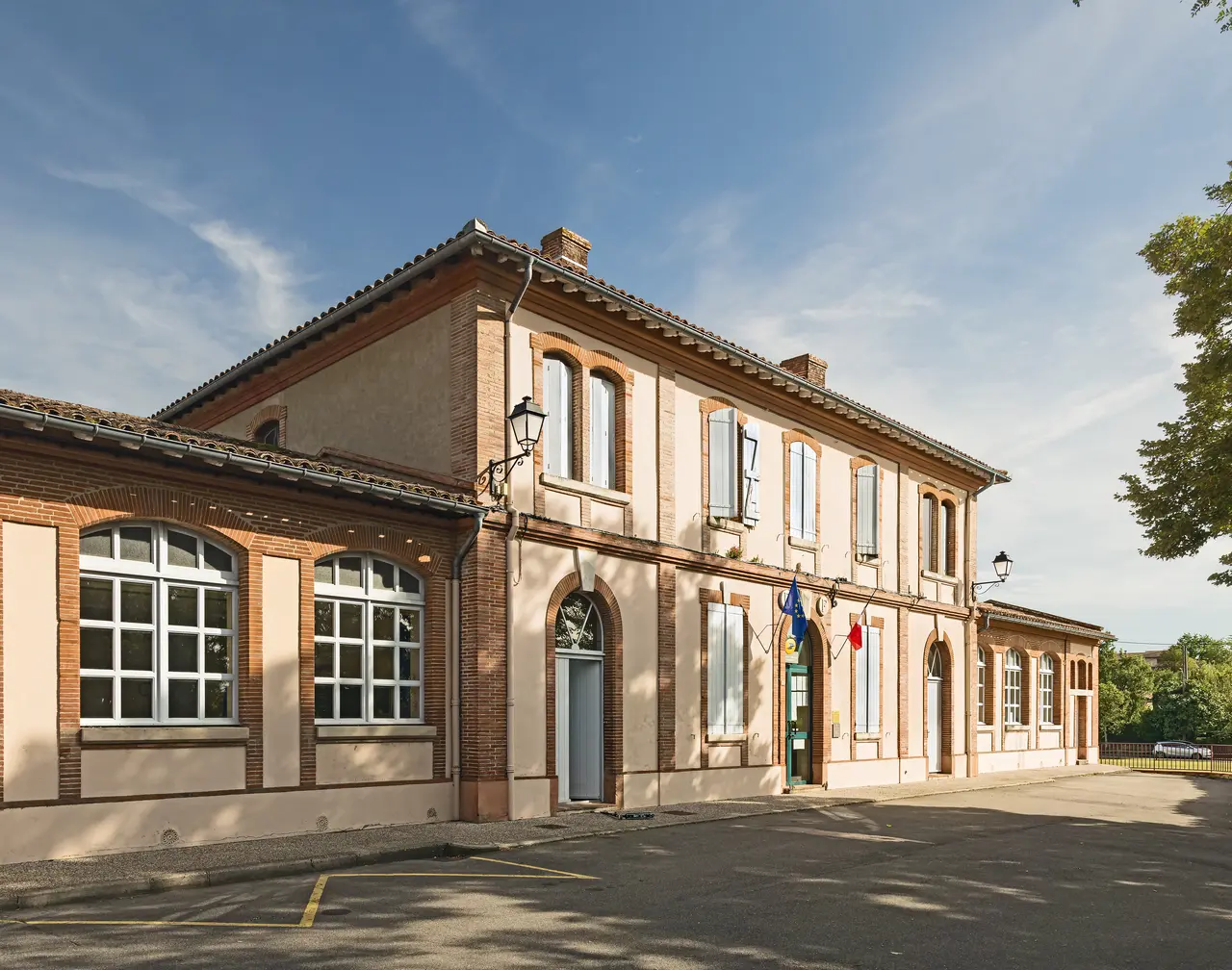 Bourg-Saint-Bernard - Mairie