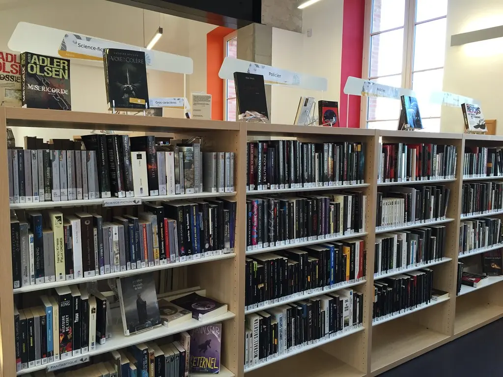Bibliothèque de Briatexte