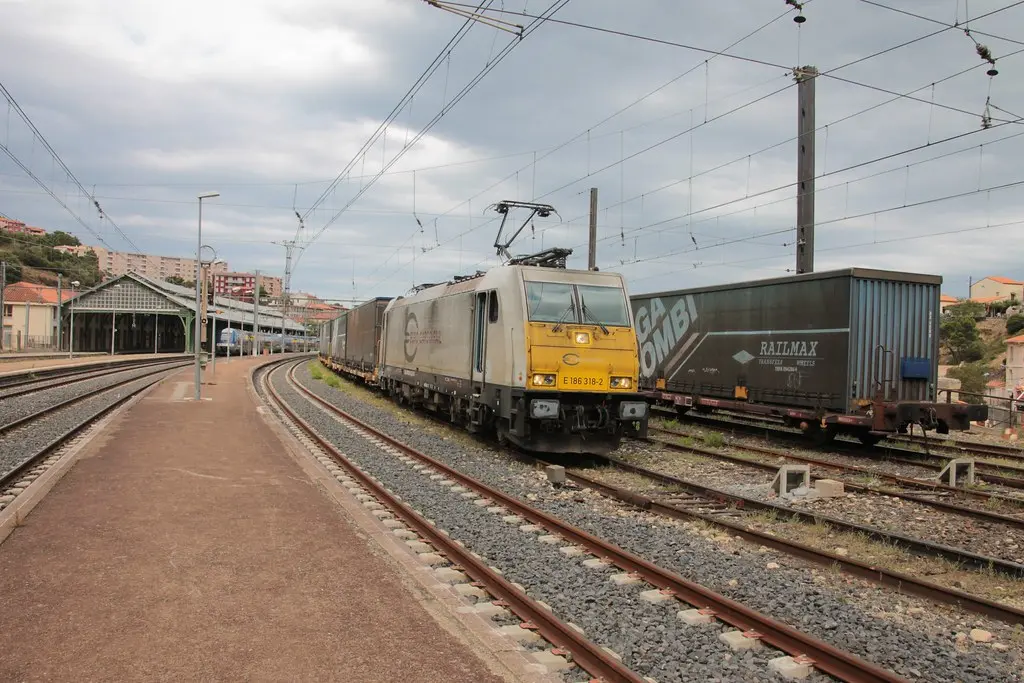 Ambiente ferroviário en Cerbère.