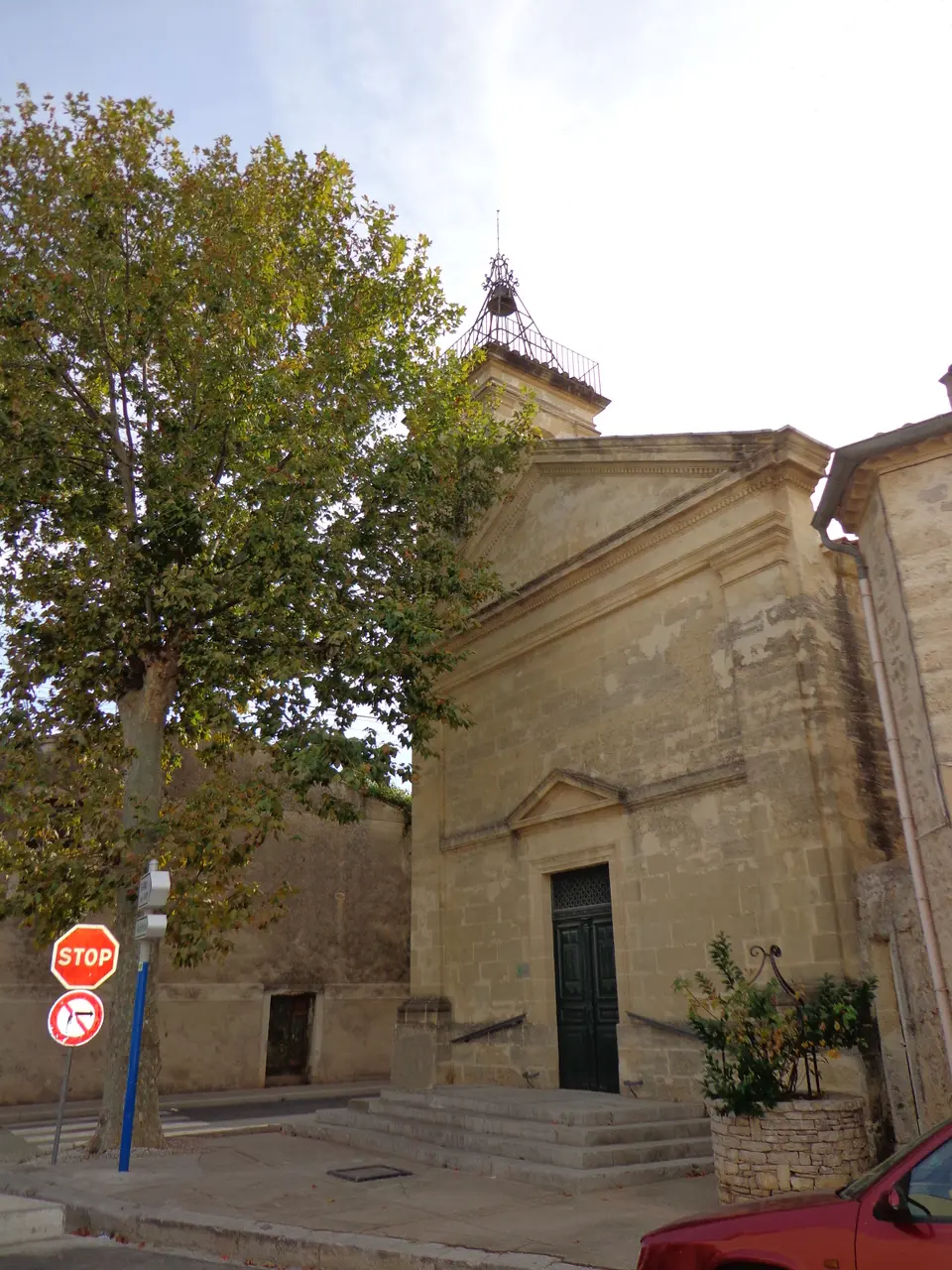Cournonterral temple