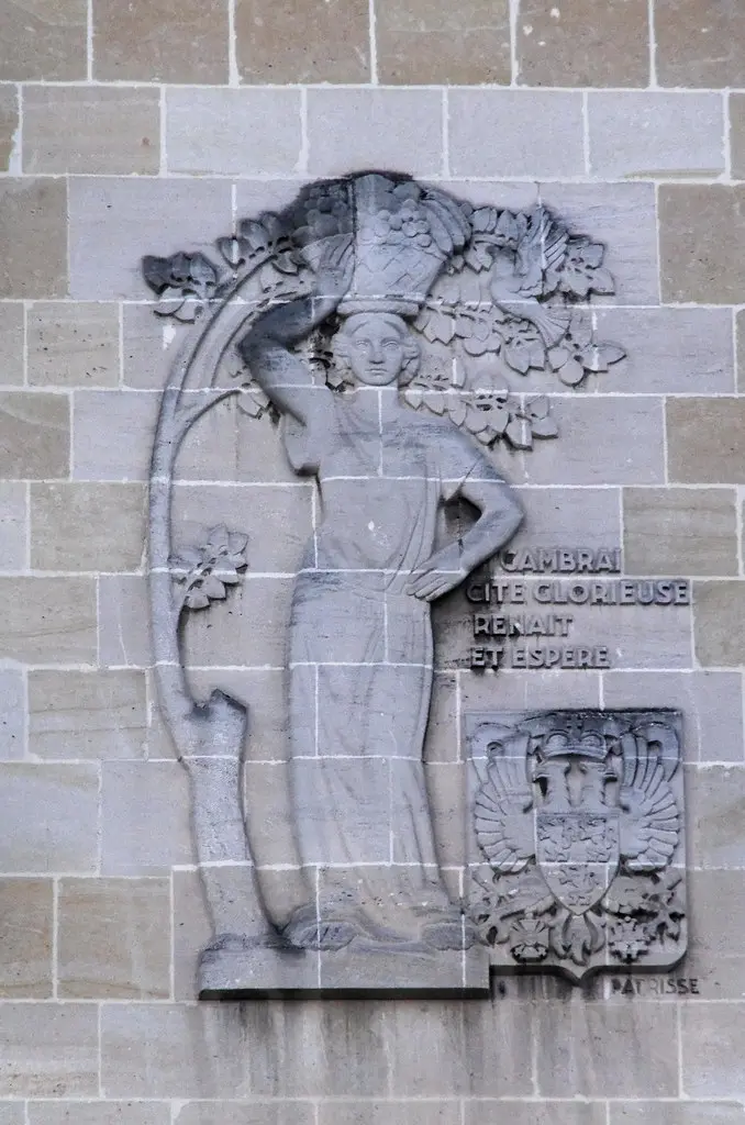 Cambrai (renaît et espère) 4778