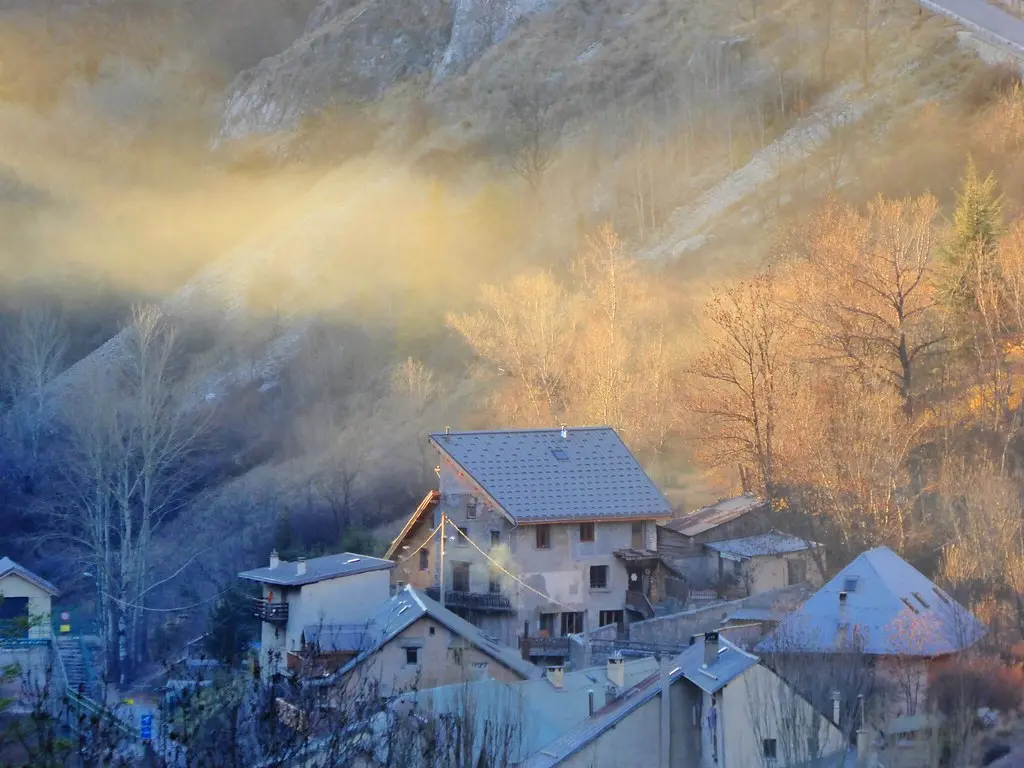Sun setting on 'le Fontenil'