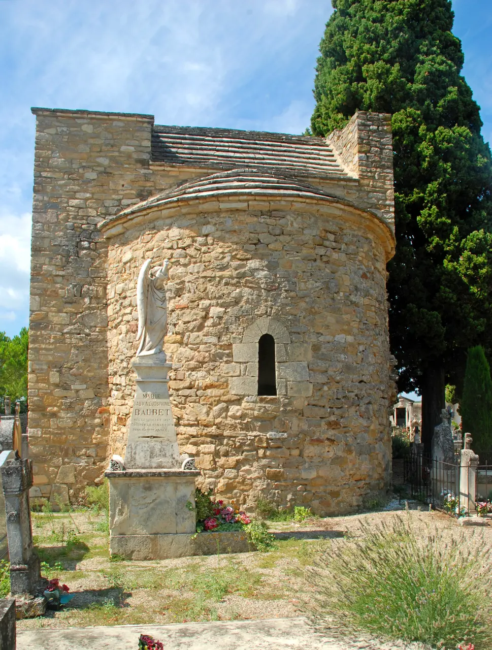 File:Chapelle Saint-Géniès de Laudun-l'Ardoise - 01.jpg