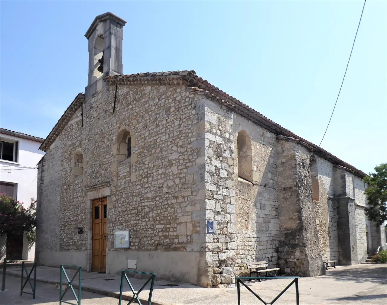 Temple de Lézan (01)