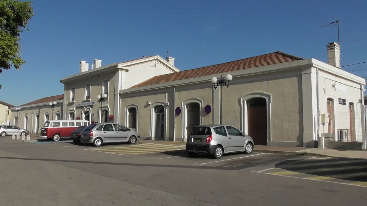 Vue générale de la gare ferroviaire de Lézignan-Corbières