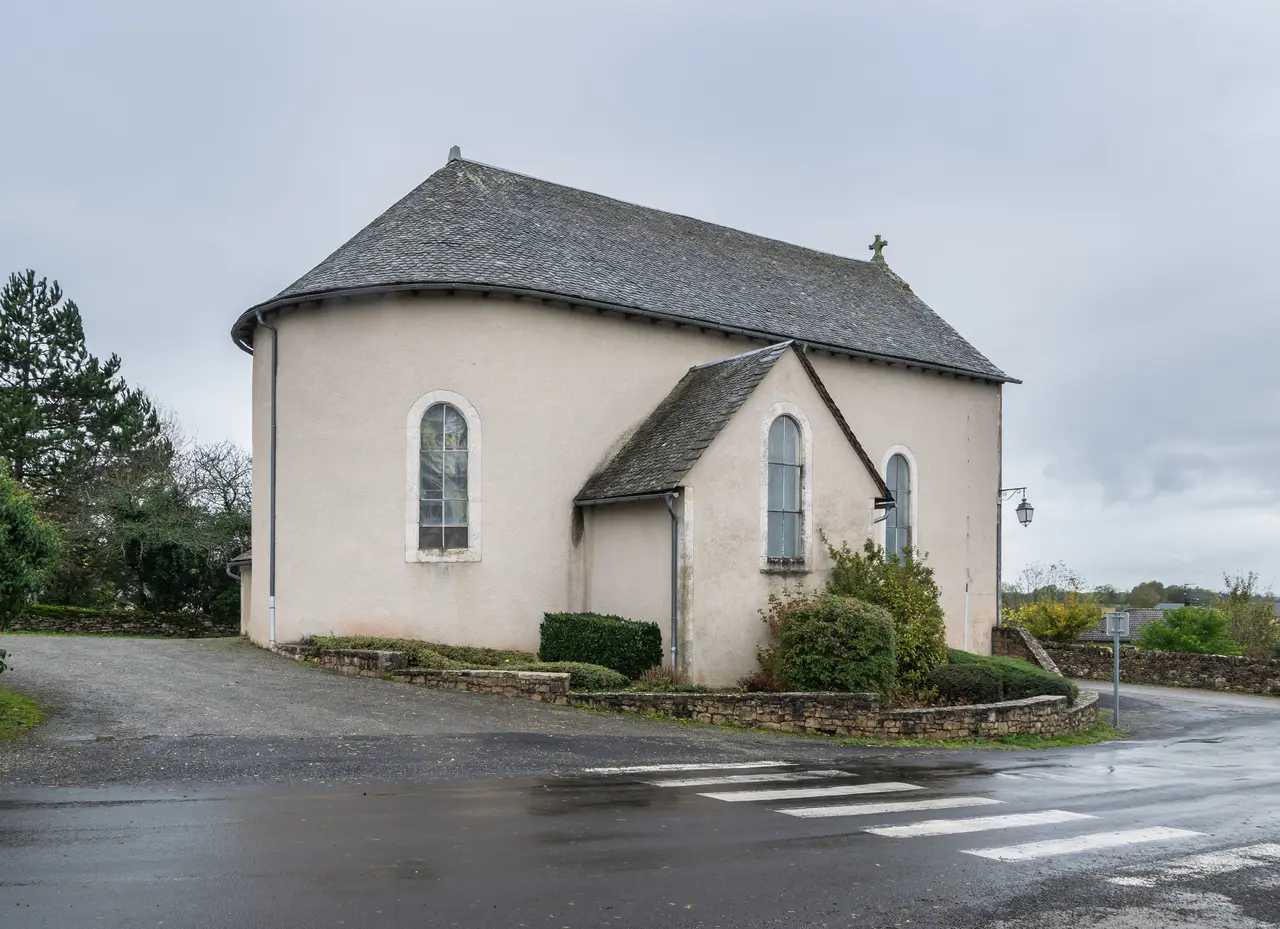 Church in Lioujas (3)