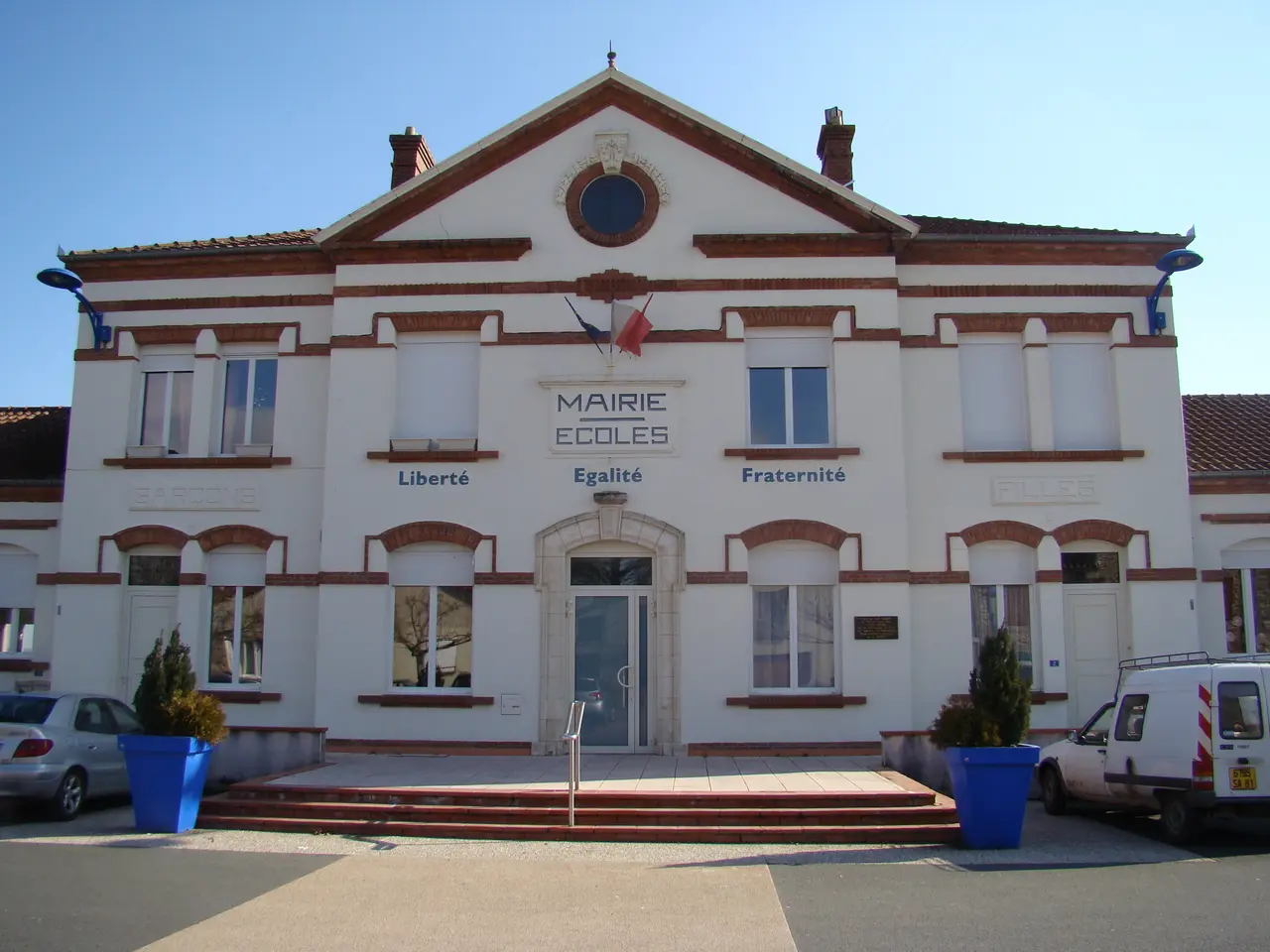 Mirandol-Bourgnounac Mairie