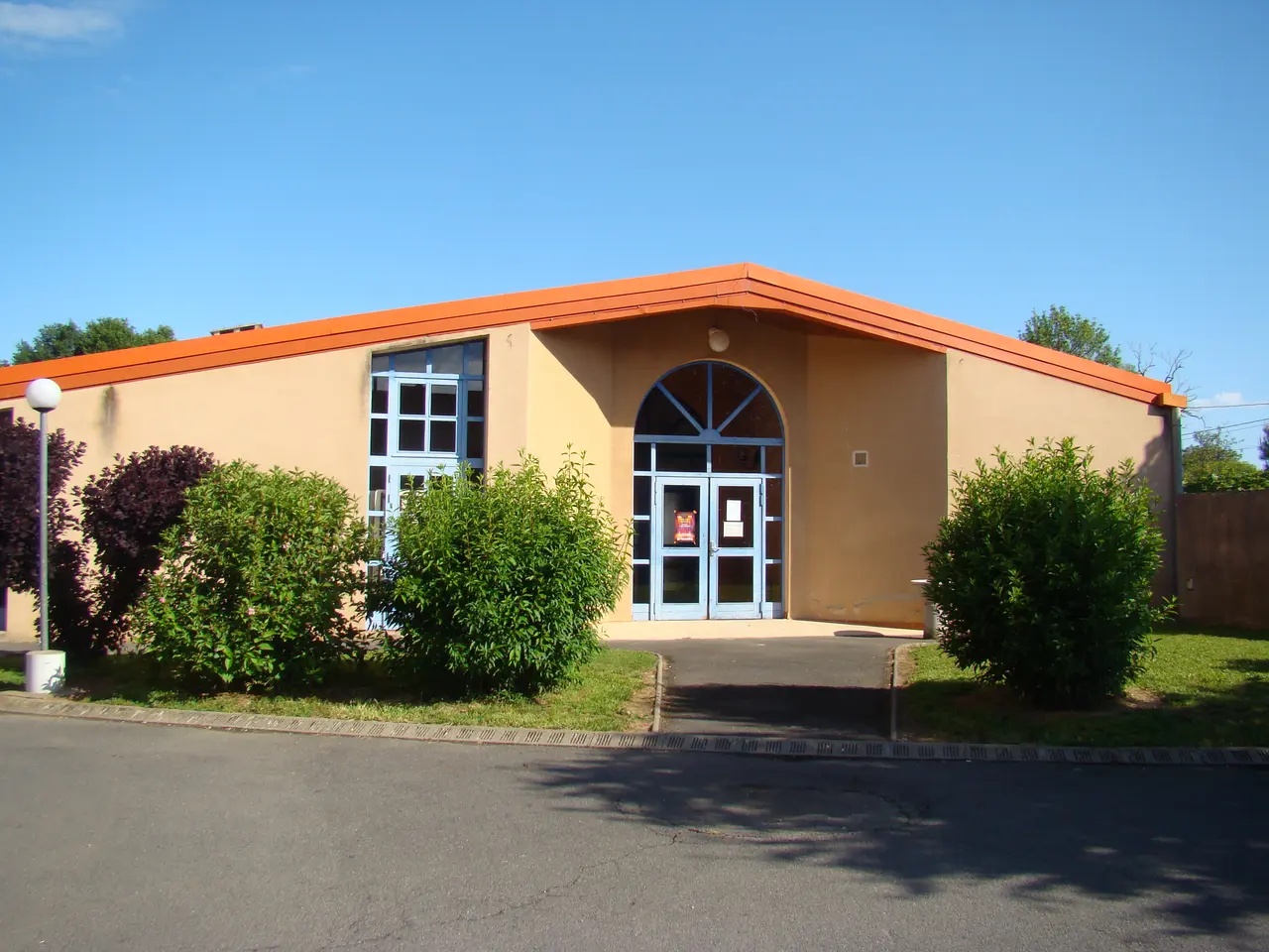 Mirandol-Bourgnounac Salle