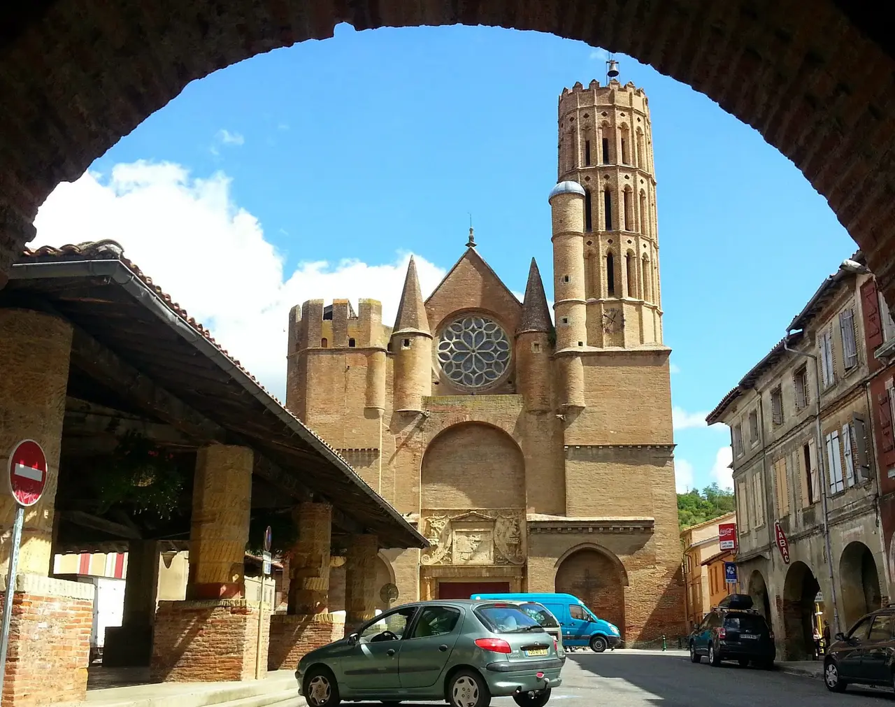 Montesquieu-Volvestre - panoramio