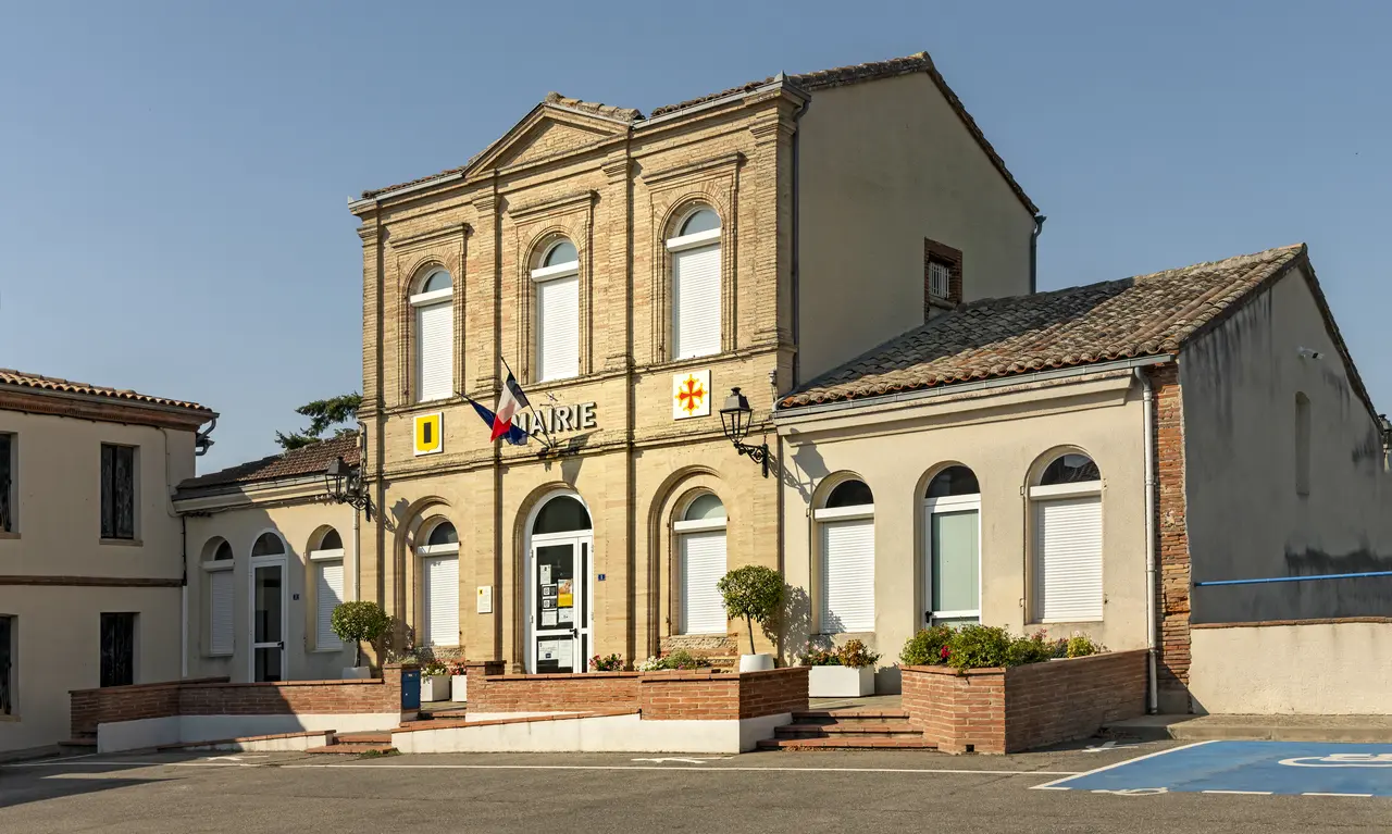 31 Montjoire - La Mairie