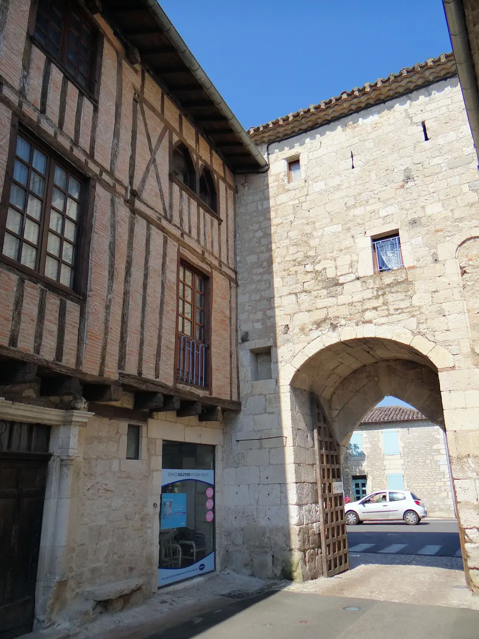 Montpezat-de-Quercy - Porte de ville -2