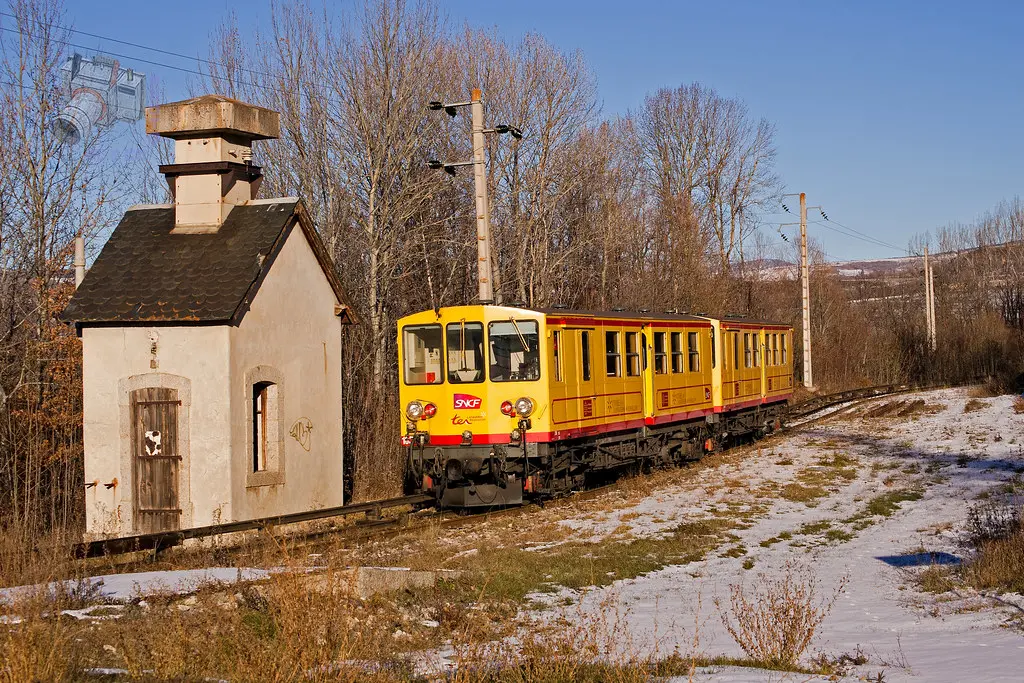 Train Jaune en Osséja
