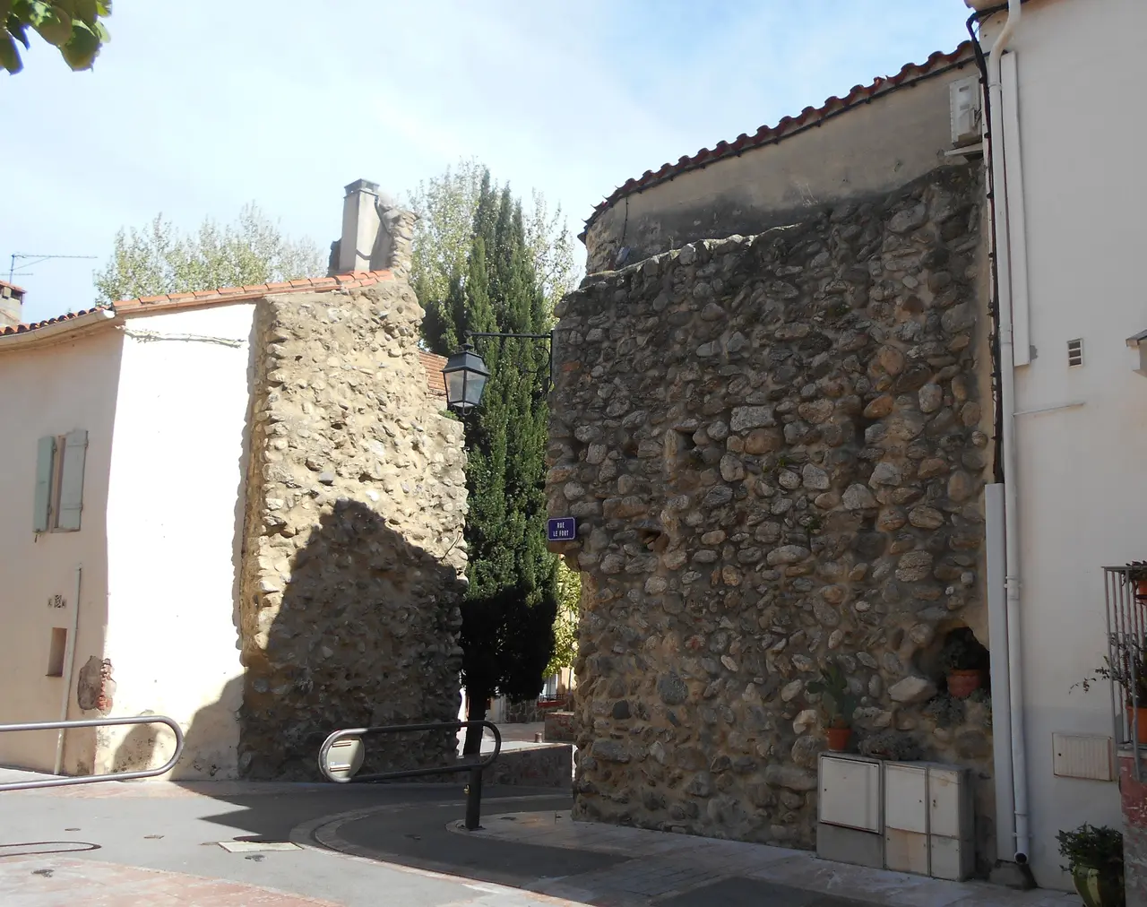 Palau del Vidre. La cellera 10