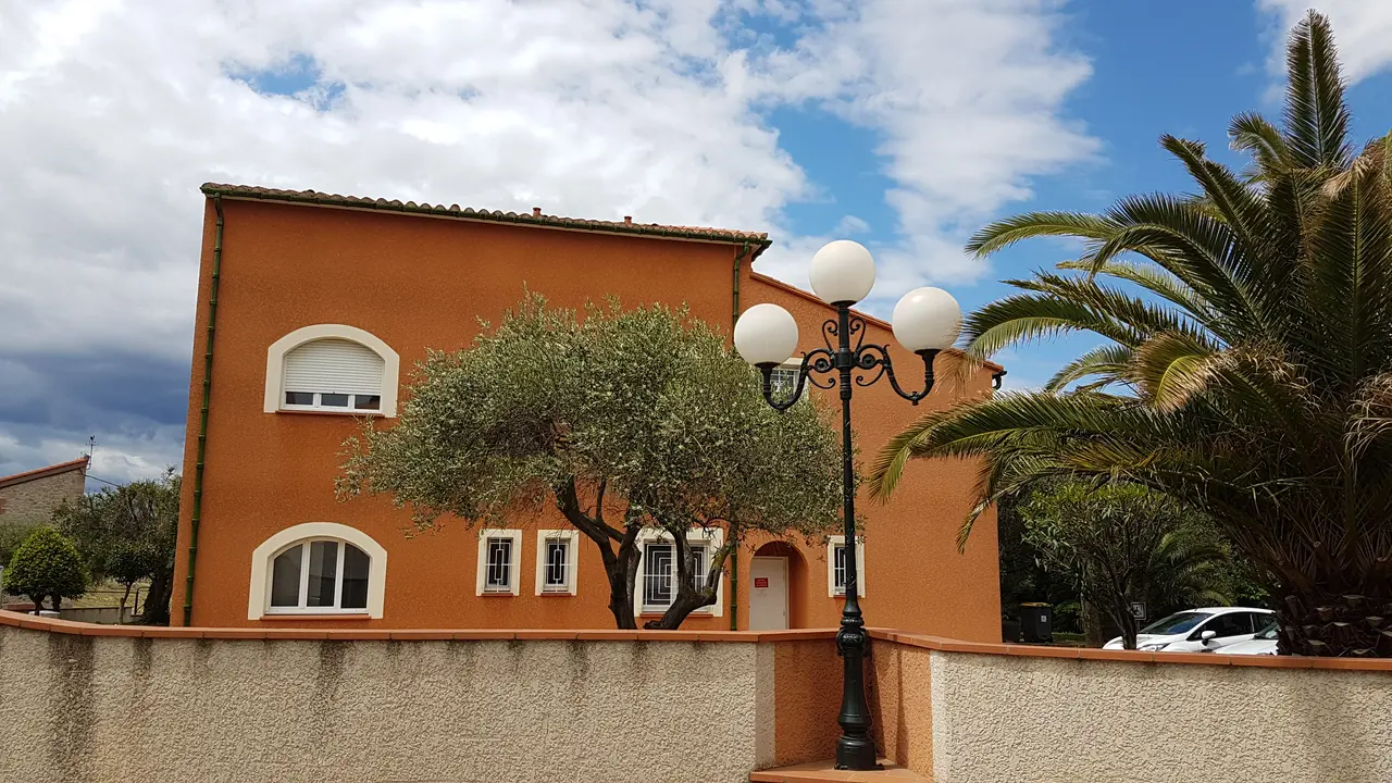 Ponteilla - Mairie 1