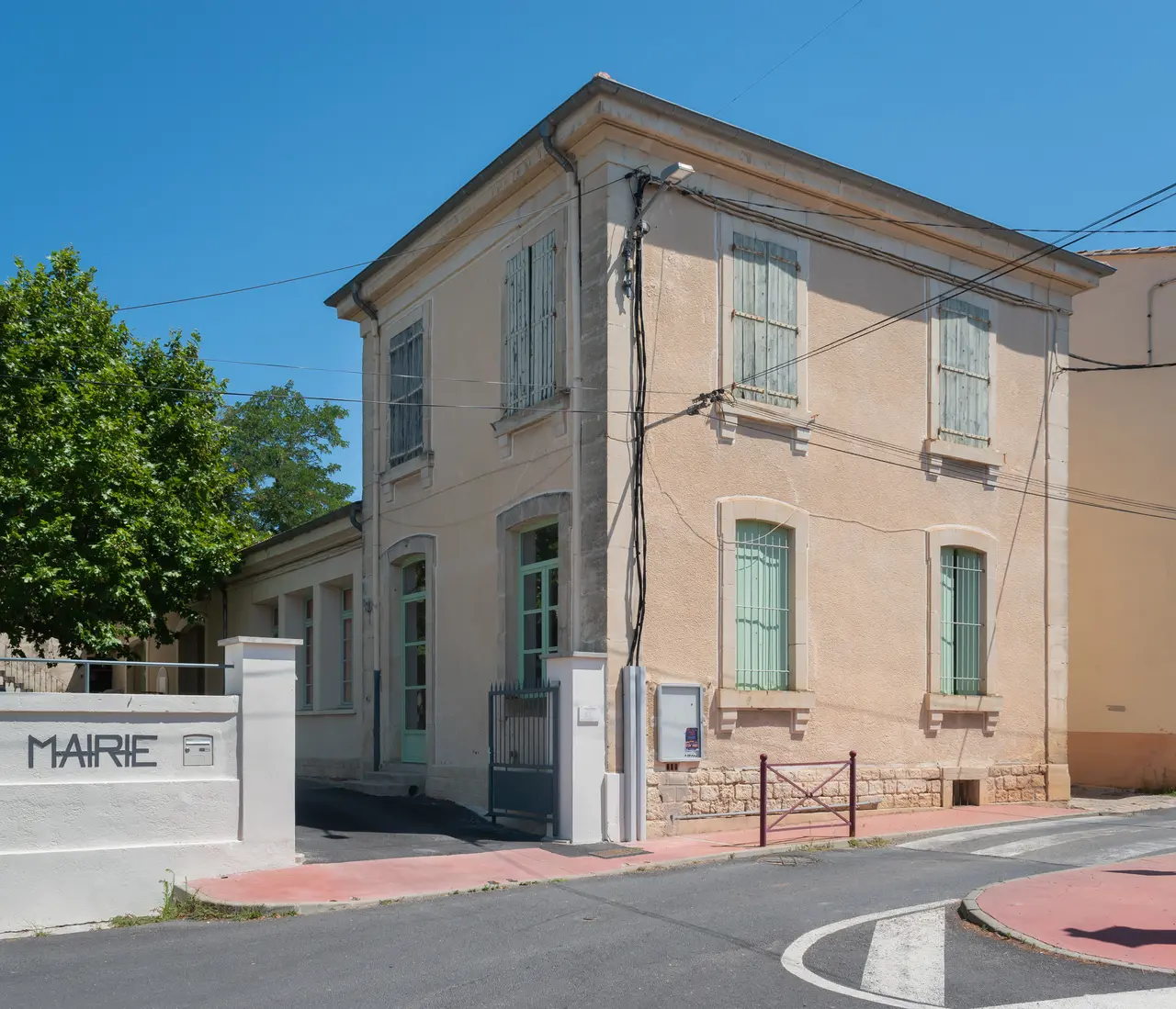 Town hall of Puimisson (1)