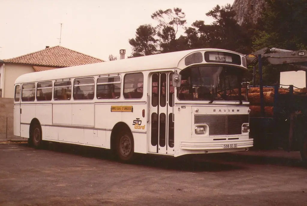 1987 SAINT AMBROIX 30 CARS STD GARD